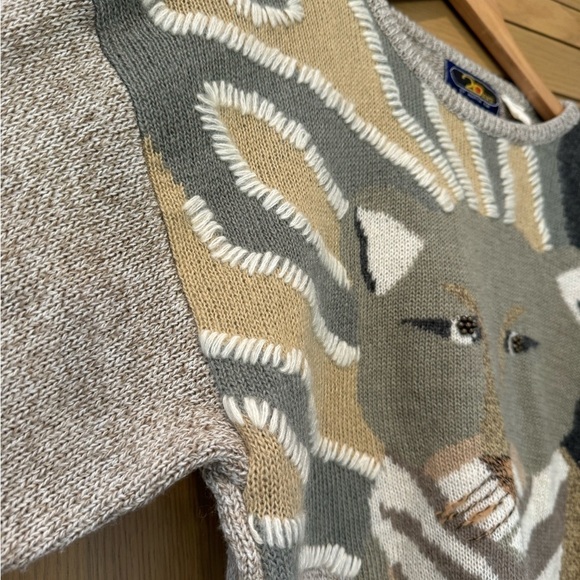 Vintage 20ans Mariea Kim Unisex Crewneck Sweater Mountain Lion / small - Picture 3 of 9